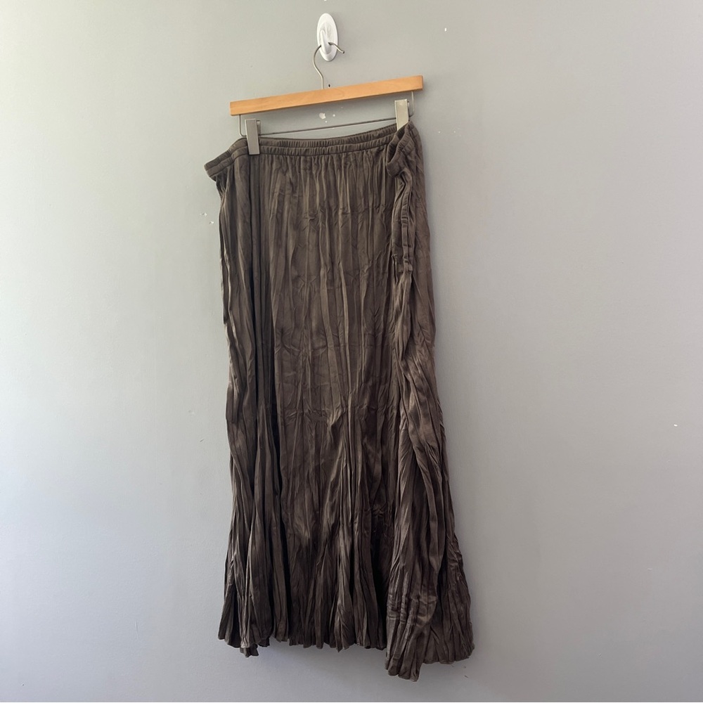 Soft Surroundings Midi Skirt Brown Pleated Crinkle Work Career Plus Size 2X - Picture 3 of 9